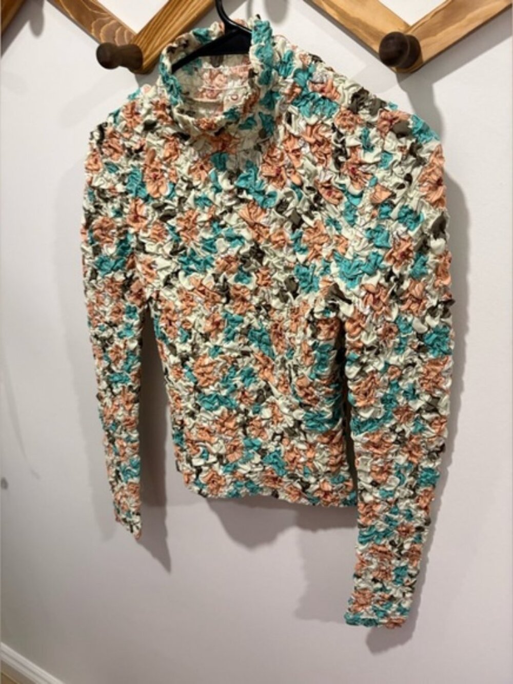 Anthropologie DOLAN Left Coast Printed Pebble-Smocked Turtleneck Top Size Medium